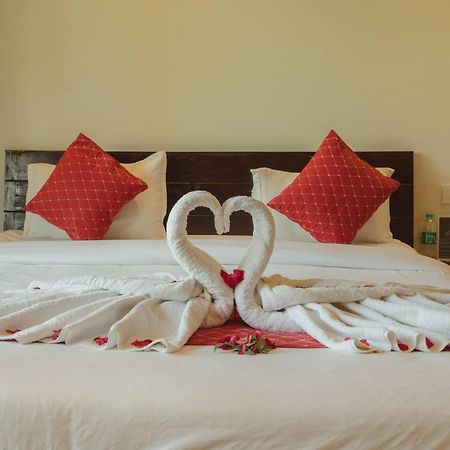 The Infinity Pench Resort Khawāsa Esterno foto