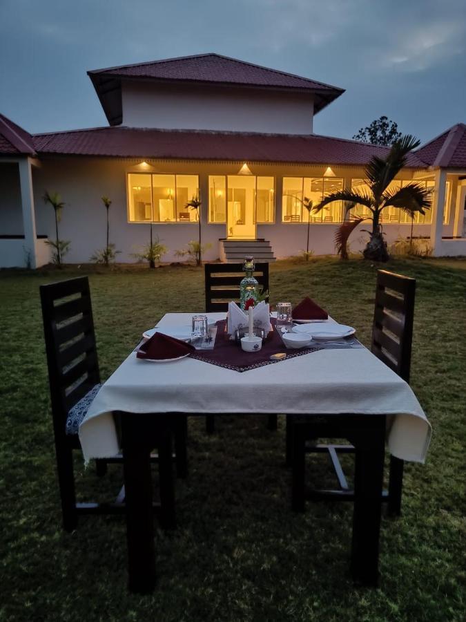 The Infinity Pench Resort Khawāsa Esterno foto